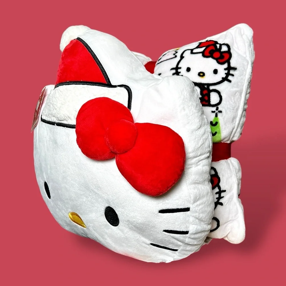 Hello Kitty and Friends Christmas White Red Green Decorative Pillows 2 Pack